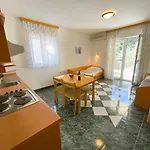 Ljiljana Apartament *