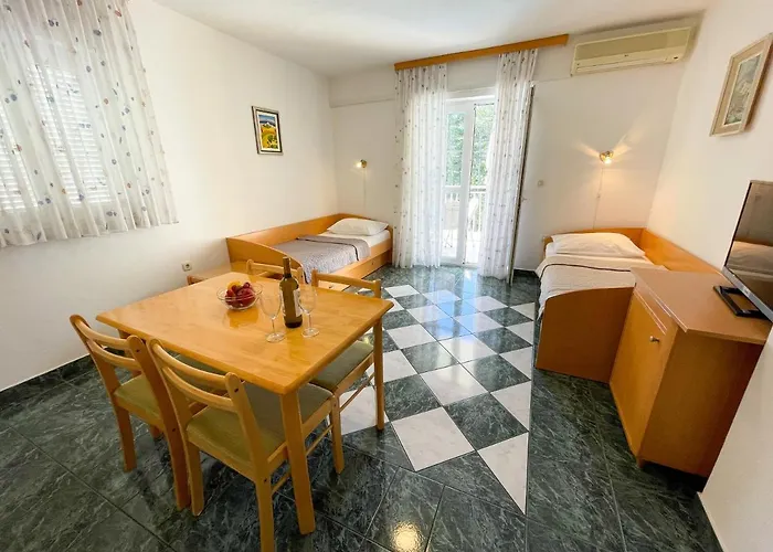 Ljiljana *