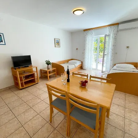 Apartment Ljiljana Jadranovo
