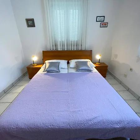 Ljiljana Apartment