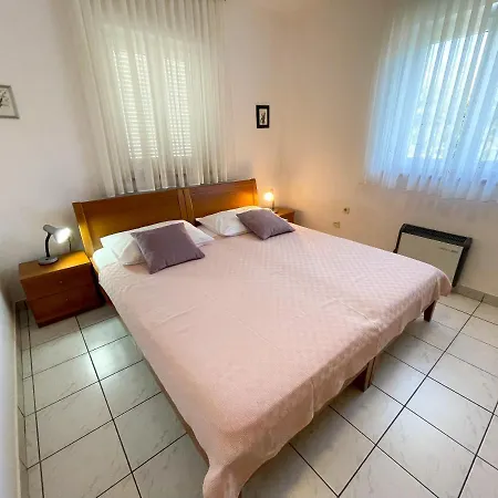 Apartment Ljiljana Jadranovo